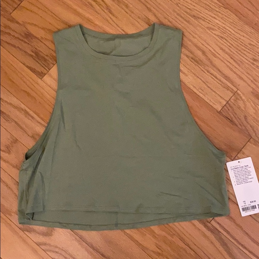 NWT Lululemon Cut Back Crop Tank